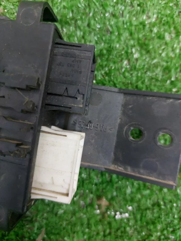 Блок управления зеркалами