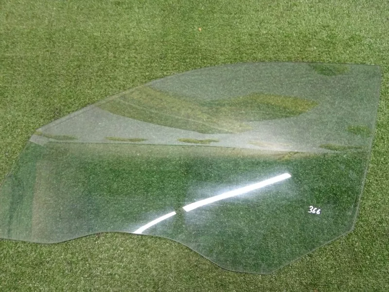 Стекло двери BMW 5-Series 2008 51337110633 E60/E61, переднее левое