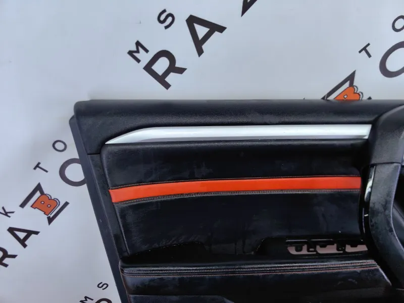 Обшивка двери