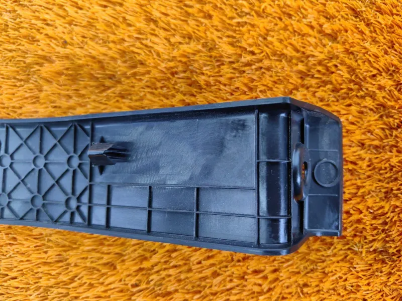 Обшивка багажника