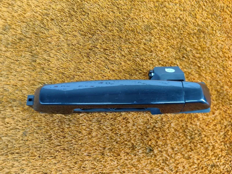 Ручка двери наружняя