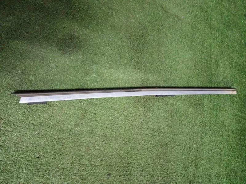 Молдинг двери