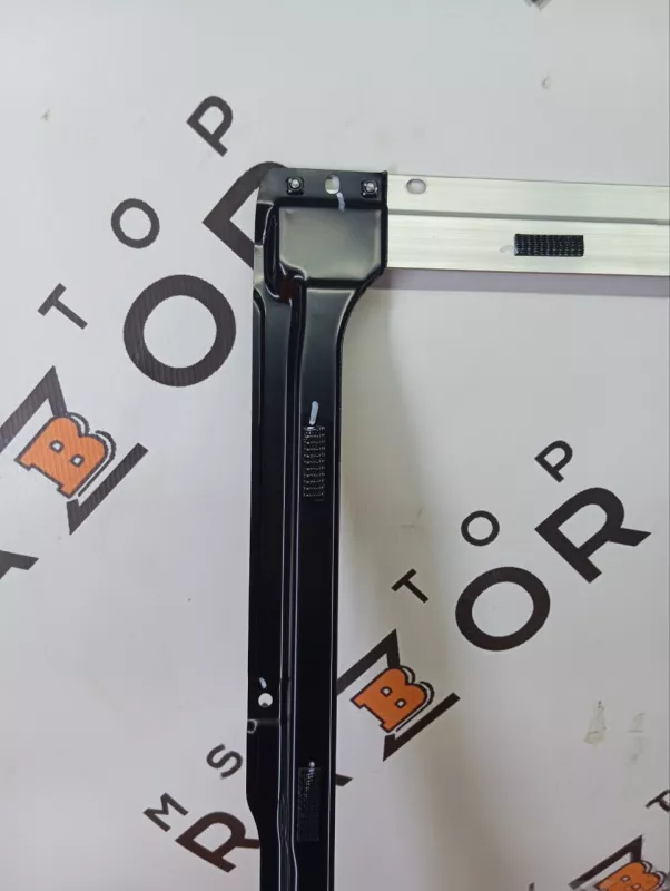 Шторка люка