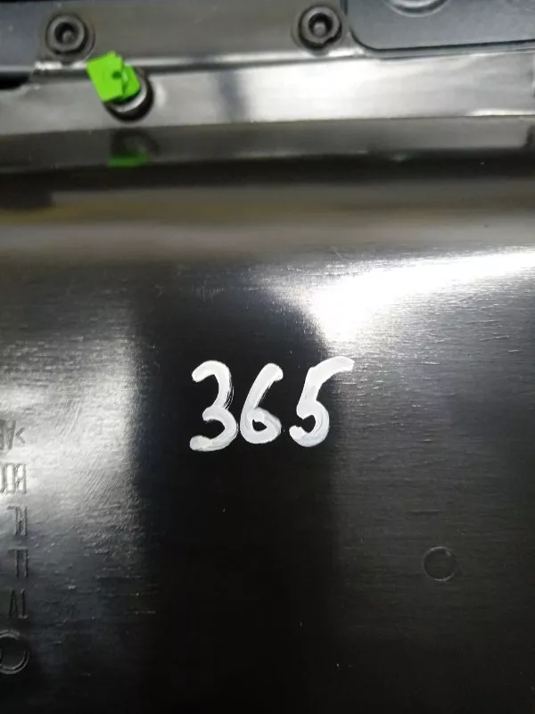 Обшивка двери Audi A6 2006 4F1867105A C6, передняя левая