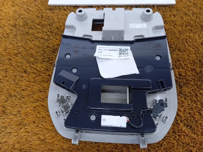 Плафон салона