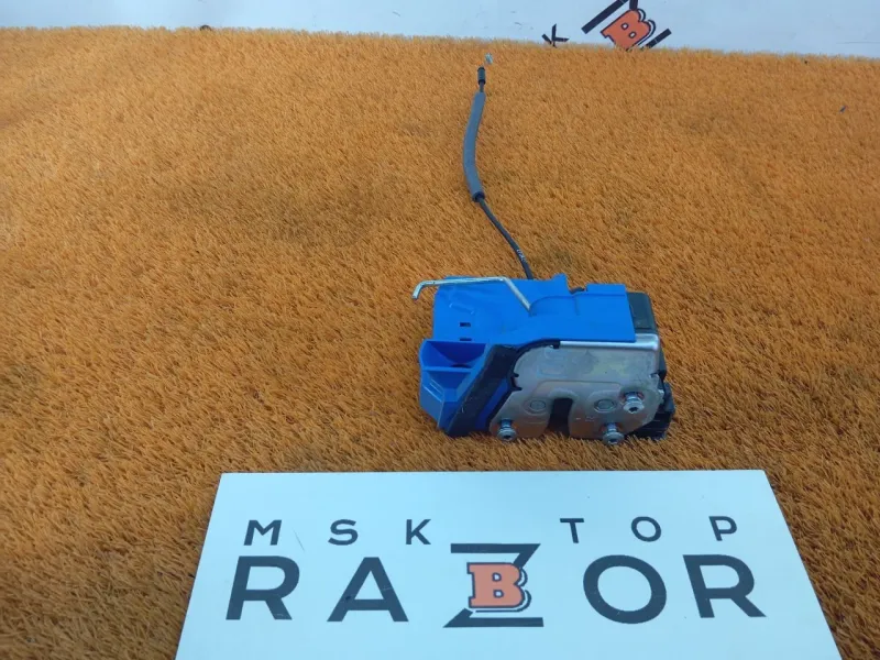 Замок двери