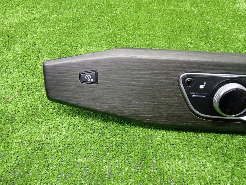 Консоль центральная