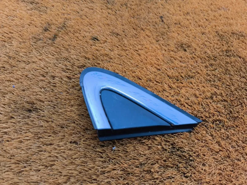 Молдинг двери