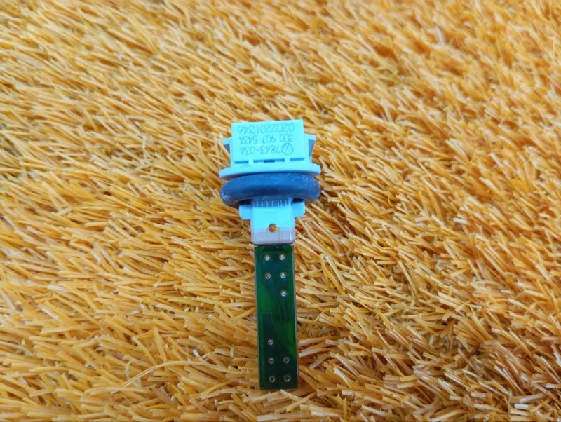 Датчик температуры воздуха в салоне