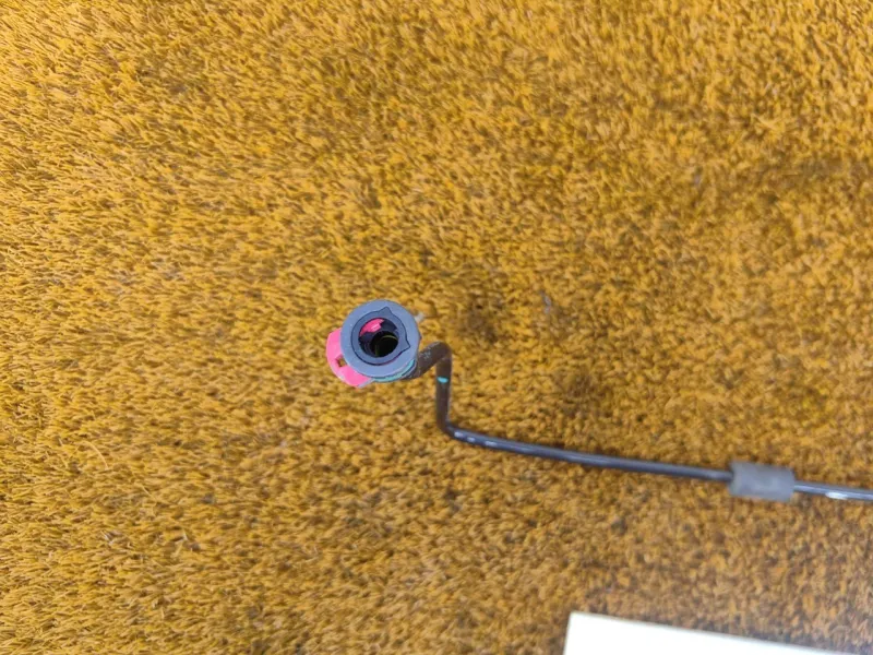 Трубка топливная