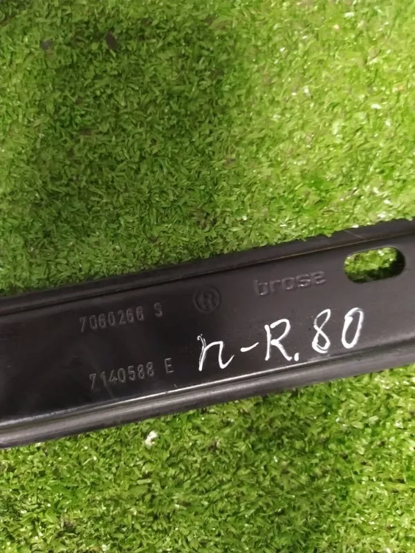 Стеклоподъемник BMW 3-Series 2005 51337140588 E90, передний правый