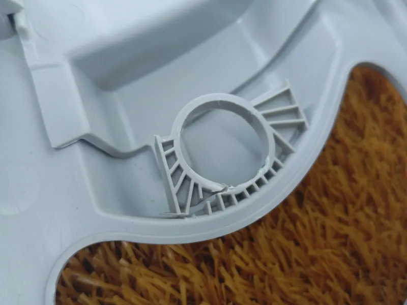 Обшивка центральной стойки