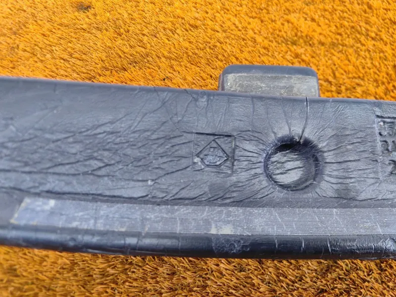 Пыльник крыла