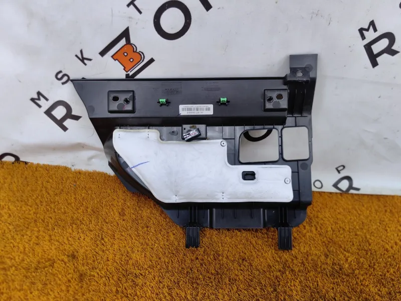 Накладка на торпедо