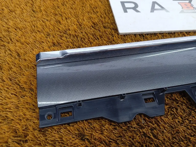 Накладка на торпедо