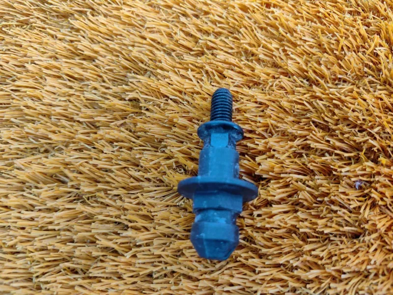 Кронштейн двигателя