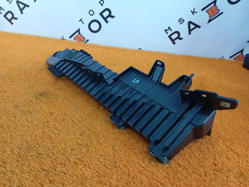 Обшивка багажника