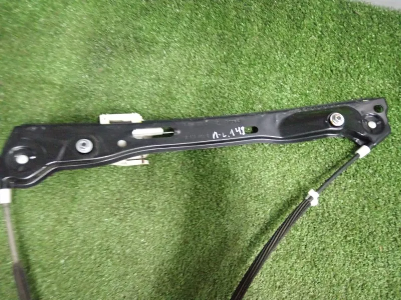 Стеклоподъемник BMW 1-Series 2008 51337138465 E87, передний левый