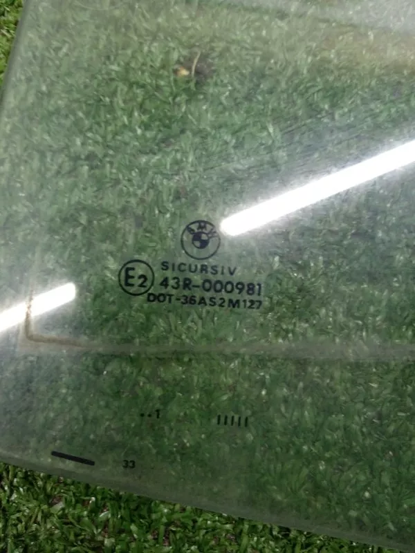 Стекло двери BMW 3-Series 2000 51348196027 E46, заднее левое