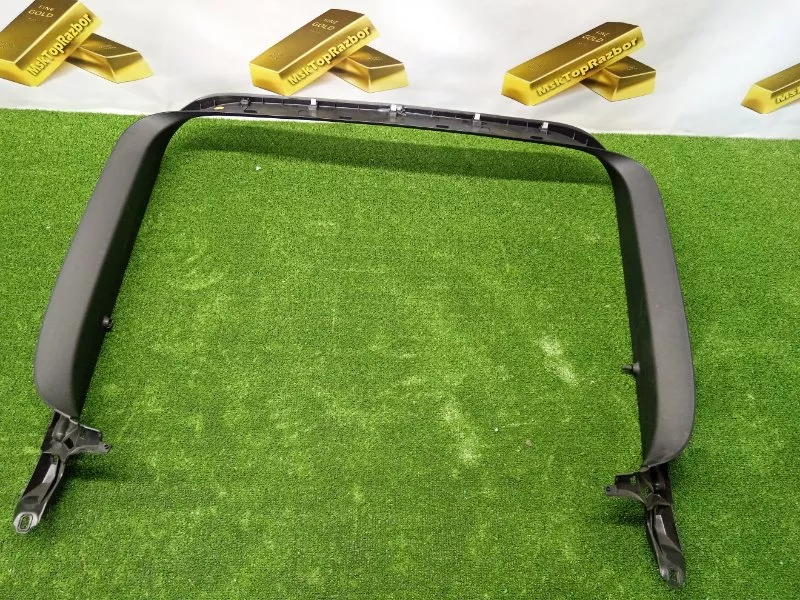 Обшивка двери багажника