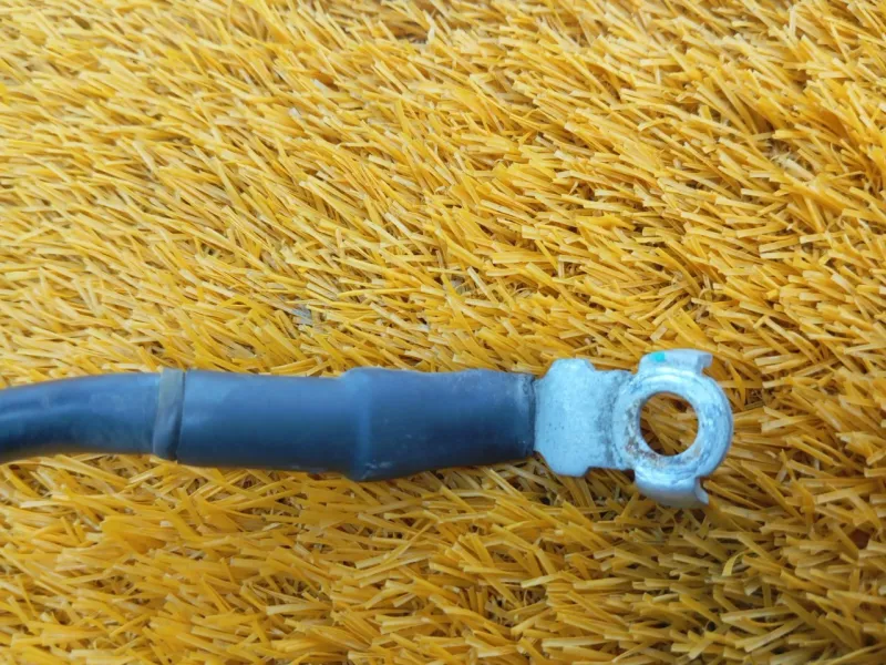 Клемма аккумулятор