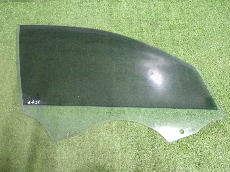 Стекло двери BMW 3-Series 2005 51337060264 E90, переднее правое
