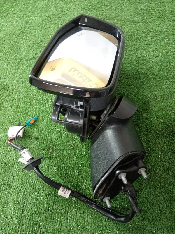 Зеркало боковое