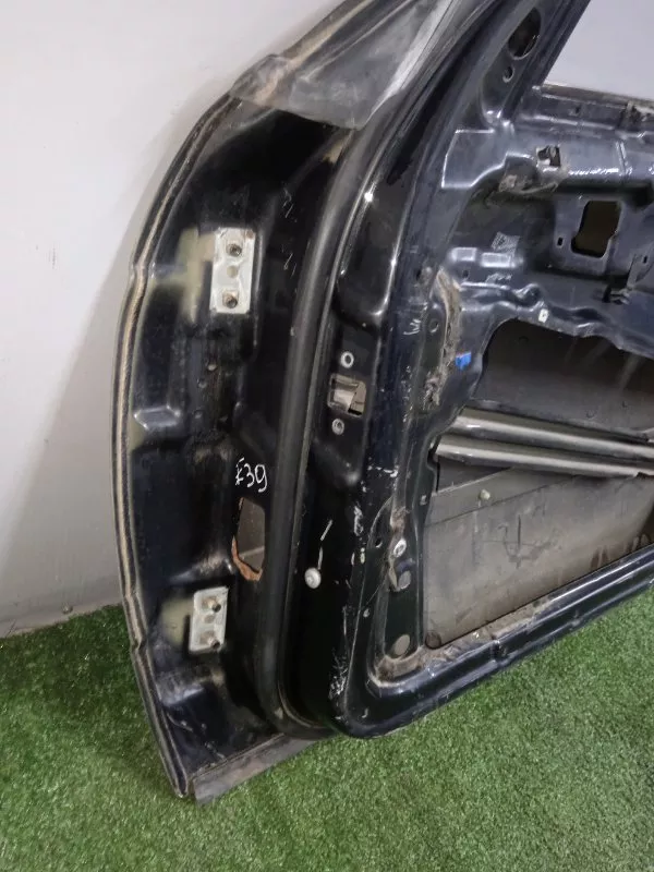 Дверь BMW 5-Series 2001 41518216818 E39, передняя правая