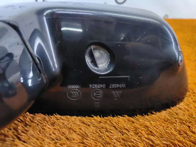 Зеркало боковое