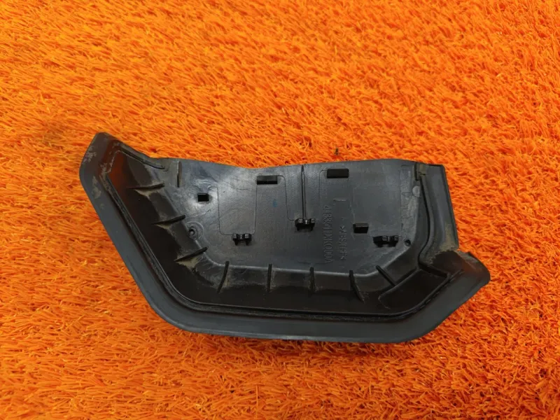 Накладка фонаря