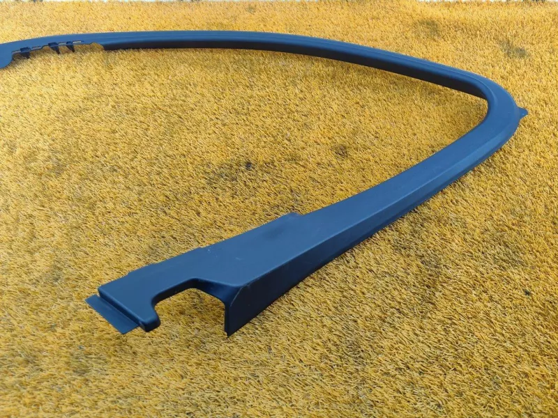 Молдинг двери