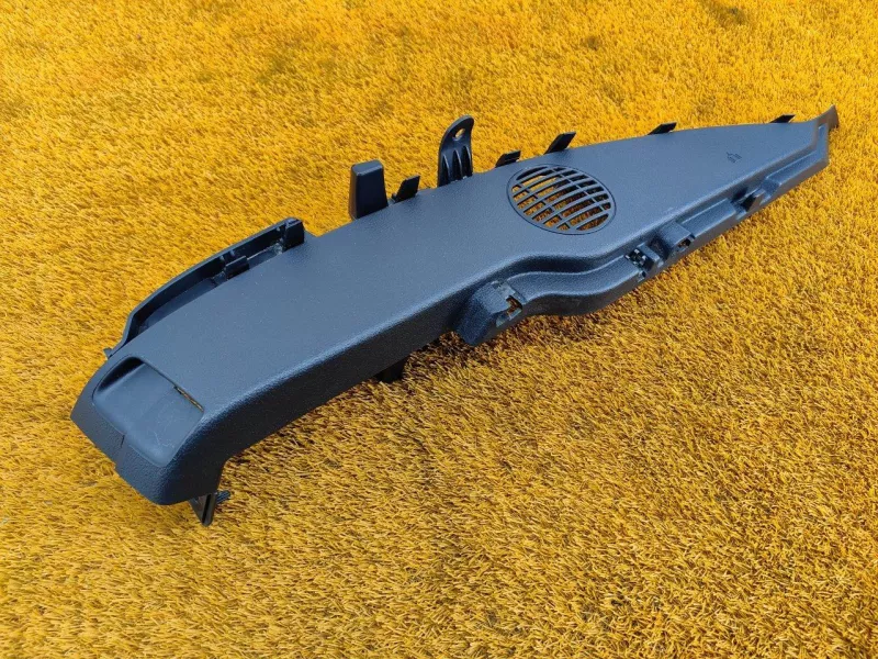 Обшивка багажника