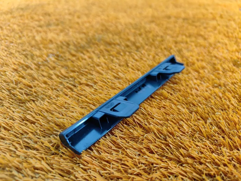 Накладка на торпедо