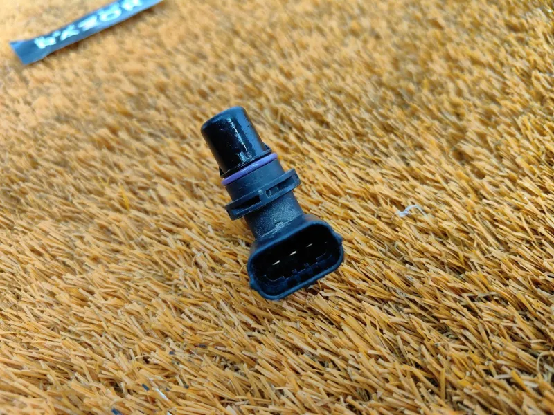 Датчик положения распредвала