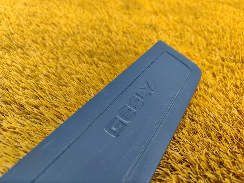 Накладка порога