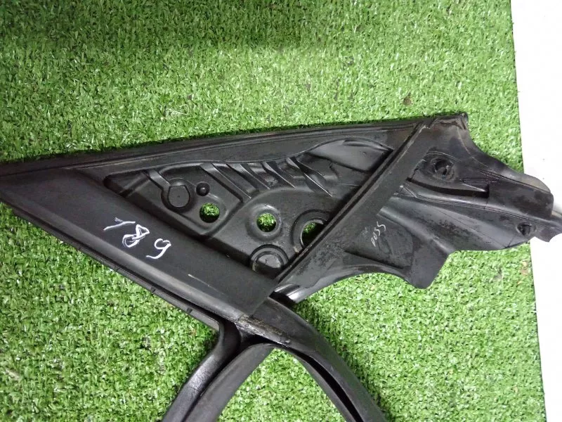 Уплотнитель стекла двери