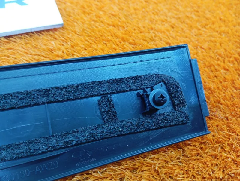 Накладка двери