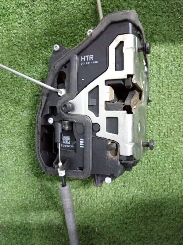 Замок двери