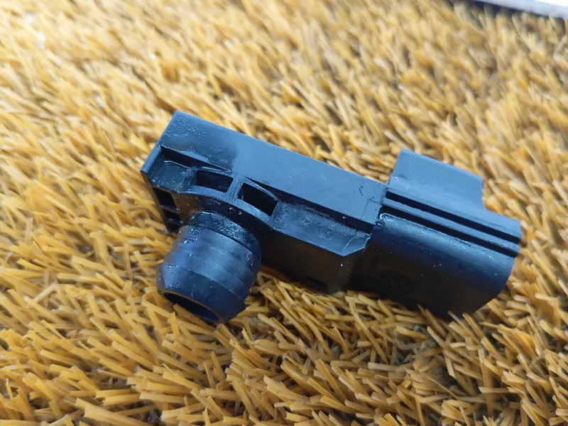 Датчик вакуумного усилителя