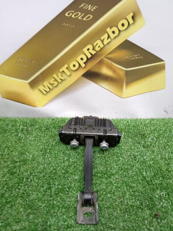 Ограничитель двери