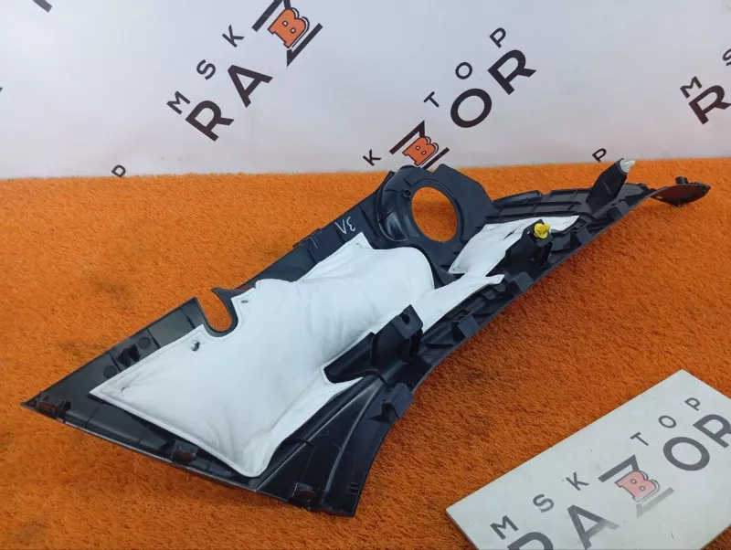 Обшивка стойки