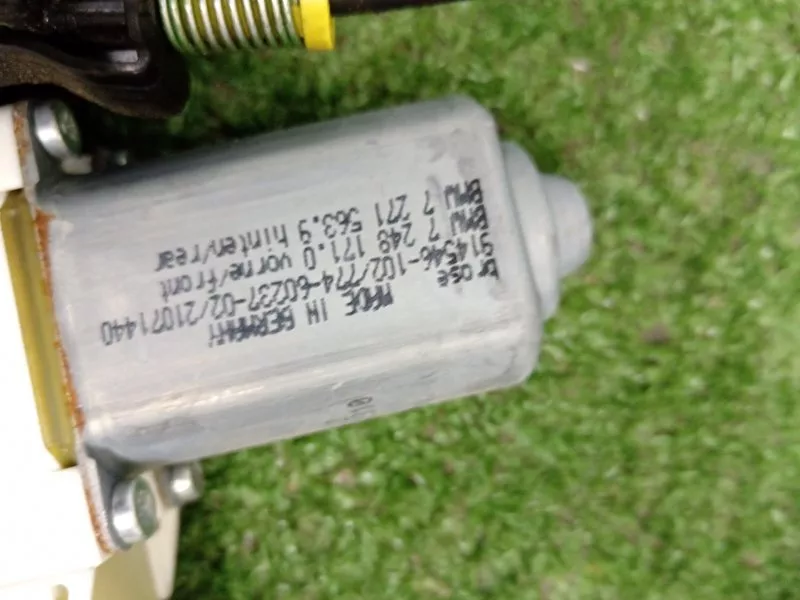 Стеклоподъемник BMW 5-Series 2011 51337182131 F10, передний левый
