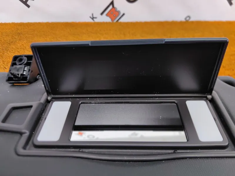 Козырек солнцезащитный