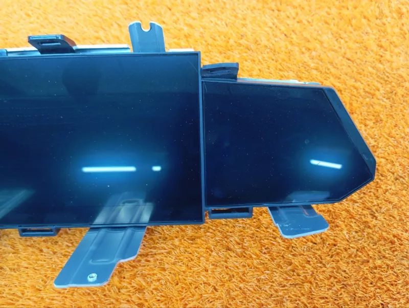 Панель приборов