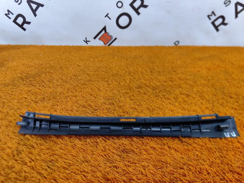 Накладка двери