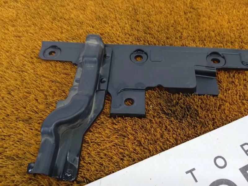 Накладка крыла