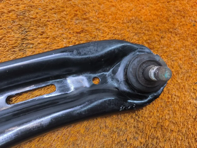 Рычаг подвески