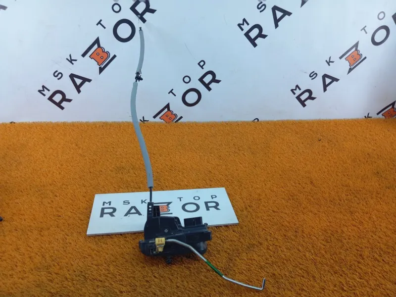 Замок двери