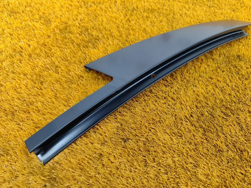 Молдинг двери