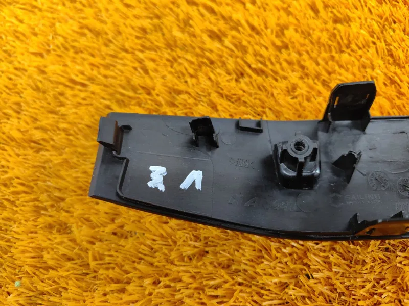 Молдинг двери